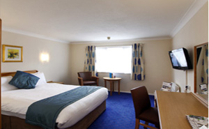 Hatfield Oak Hotel Bedroom